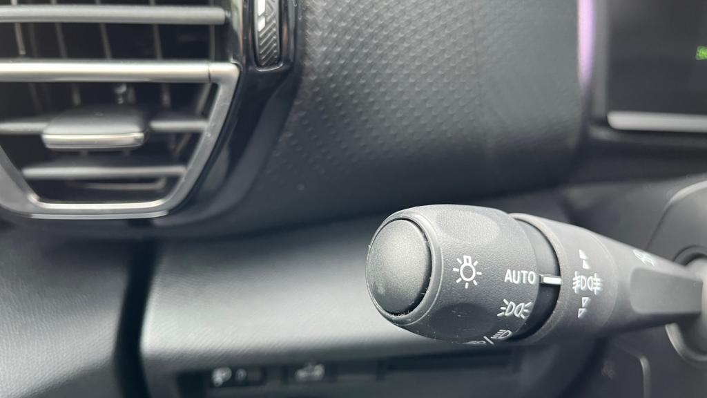 Nouvelle CITROEN C4 X  1.2 PureTech 12V - 130 S&S - EAT8  Max